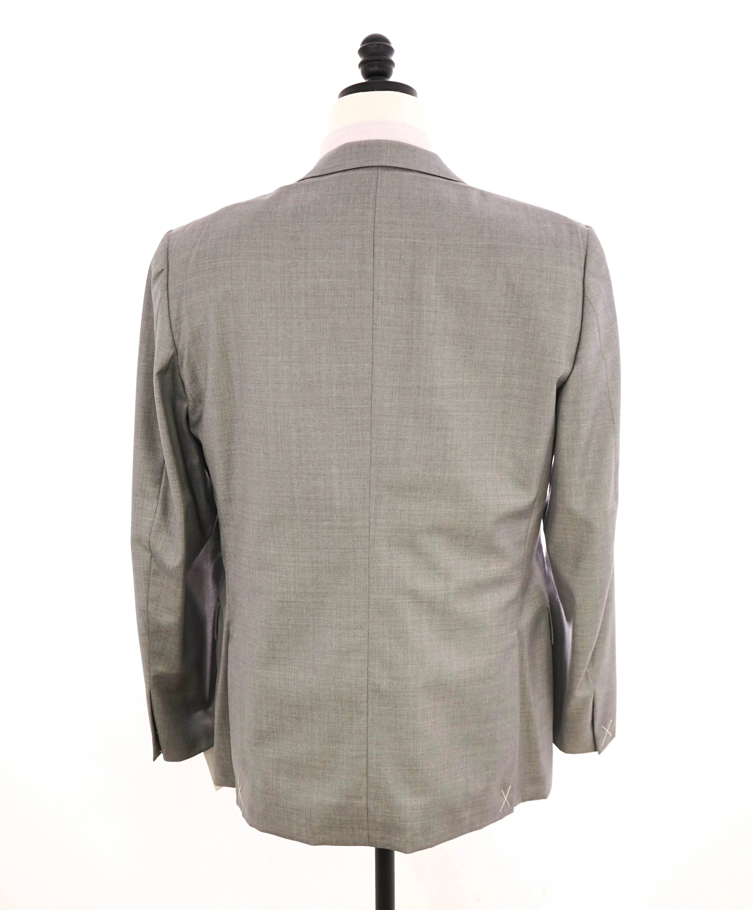 $3,495 ERMENEGILDO ZEGNA -"TROFEO" Light Gray Solid Blazer - 42R